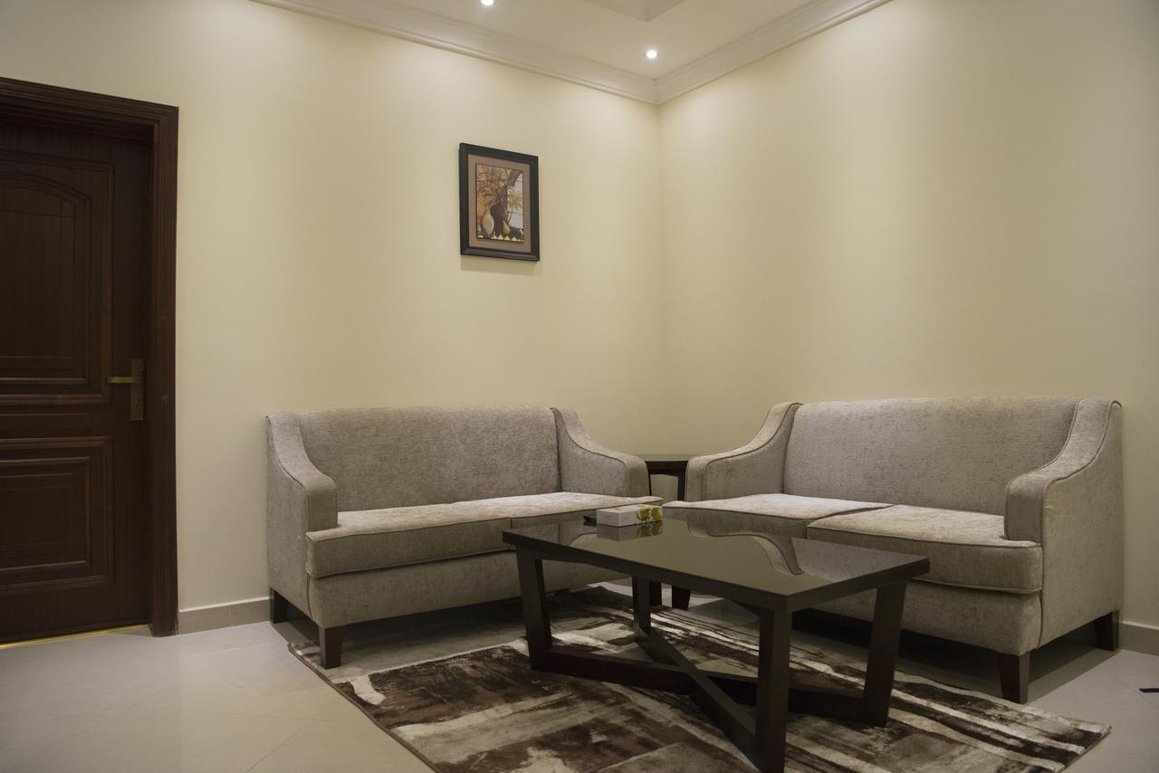 Quiet Dreams - Serviced Apartments Quarysh Branch Джидда Екстер'єр фото