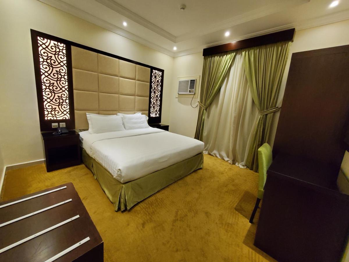 Quiet Dreams - Serviced Apartments Quarysh Branch Джидда Екстер'єр фото