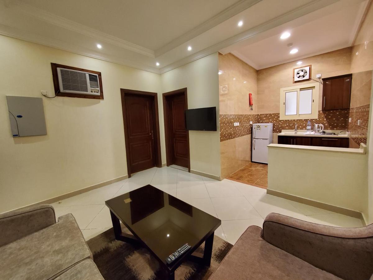 Quiet Dreams - Serviced Apartments Quarysh Branch Джидда Екстер'єр фото